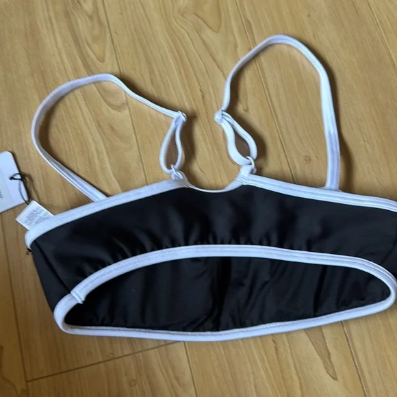 Alo airlift charger bra - Picture 3 of 3